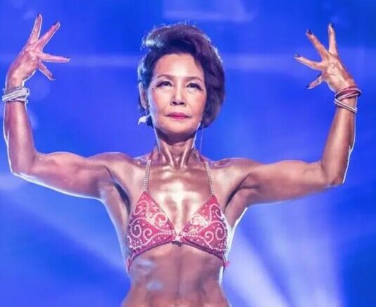 81세 할머니 보디빌더